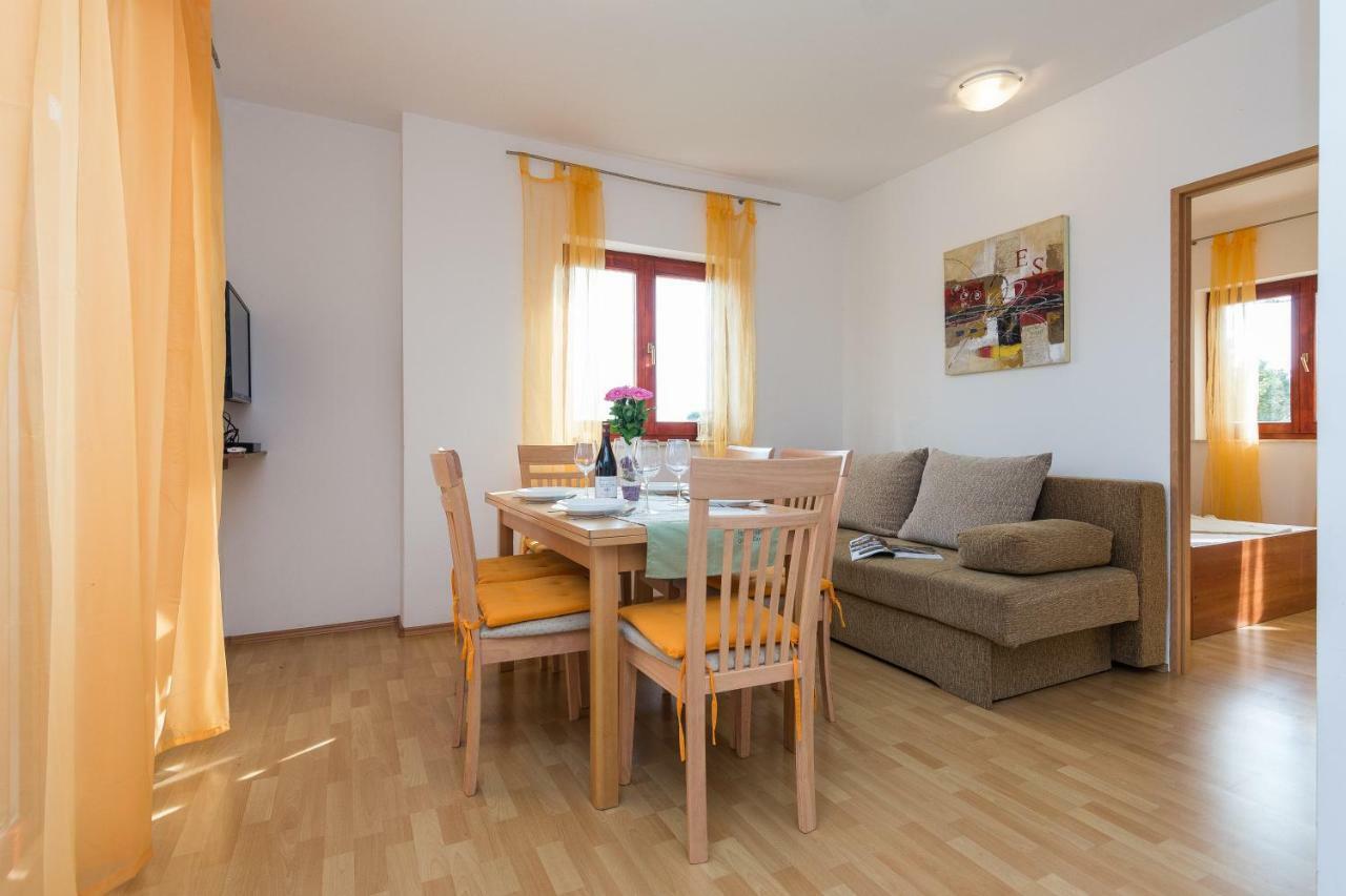 Apartments Blandona Biograd Na Moru Luaran gambar