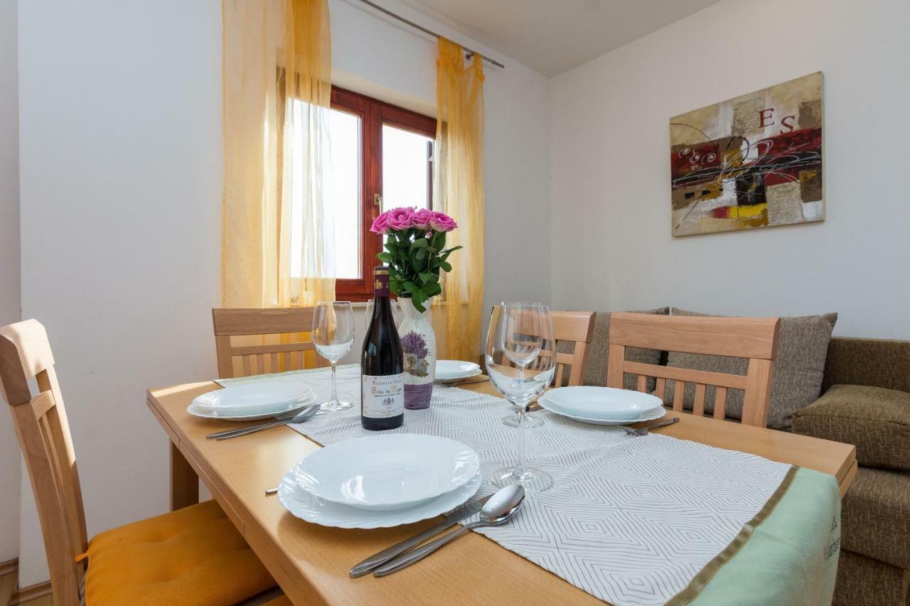 Apartments Blandona Biograd Na Moru Luaran gambar