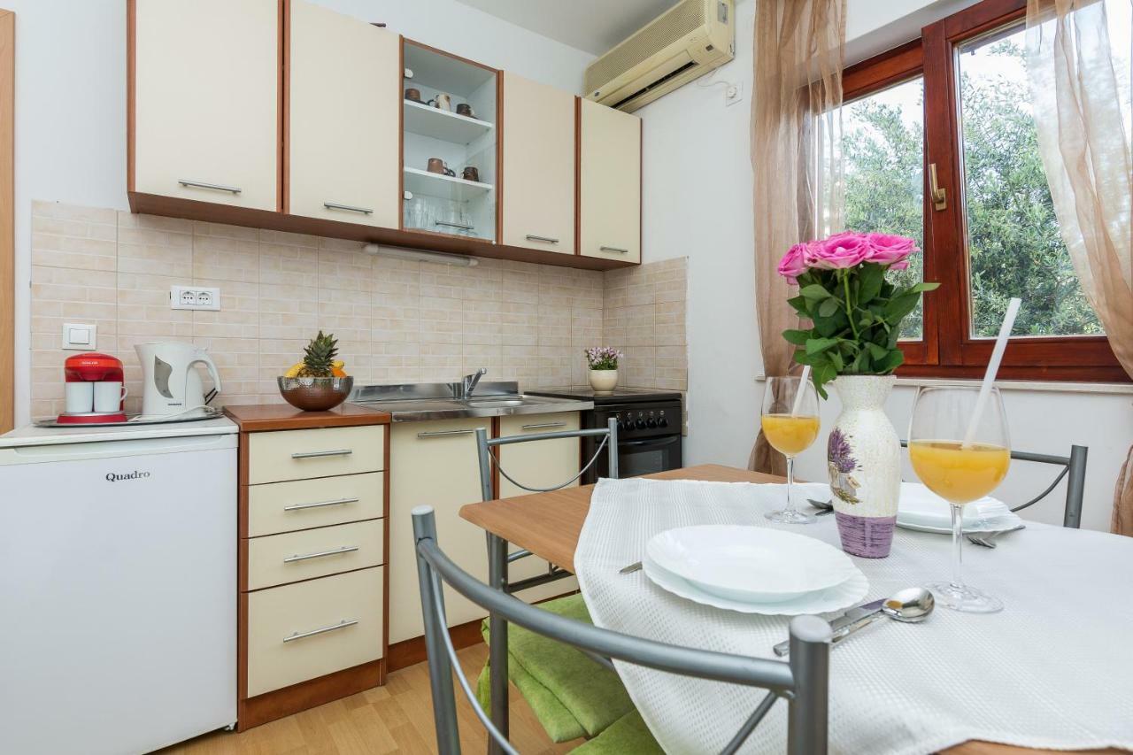Apartments Blandona Biograd Na Moru Luaran gambar